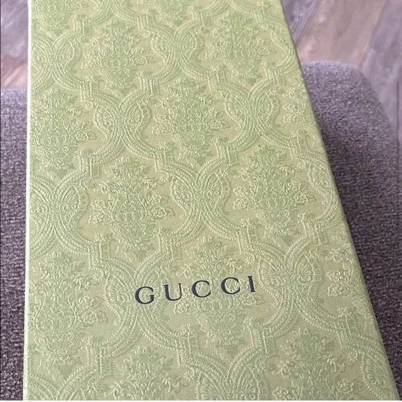 Gucci GG Marmont Leather Thong Sandals • Black • Size 39 - Picture 5 of 8